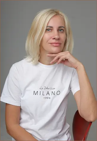 Tatiana, nail artist